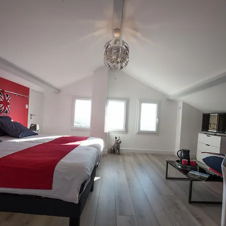 D'hotes Volcano Bed & Breakfast 3*