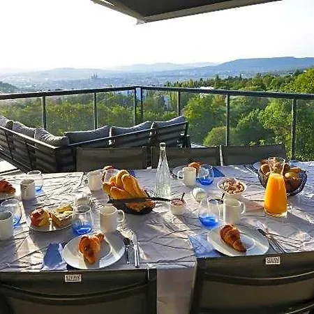 D'hotes Volcano Bed & Breakfast Durtol
